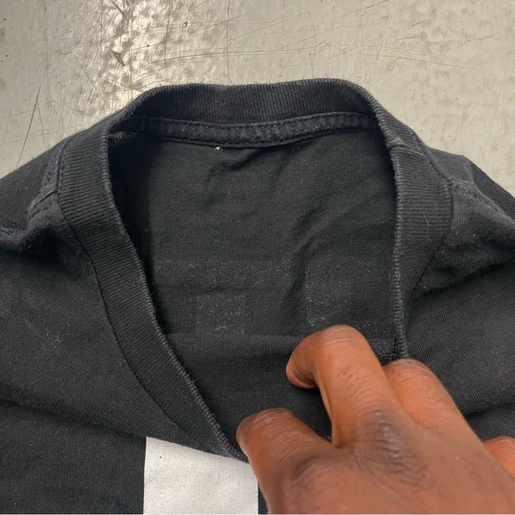 BTS J-Hope 94 Womens Large Black In Bloom Concert SOFT Cotton - Picture 4 of 6